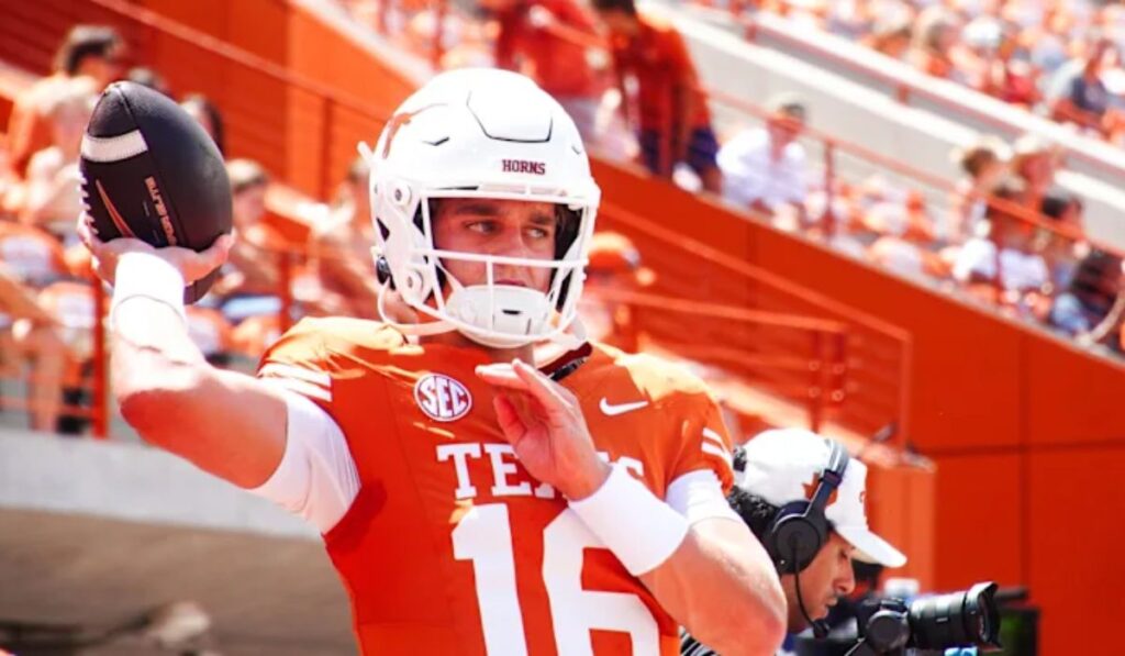 Manning Shines: Texas QB Impresses After Ewers Injury