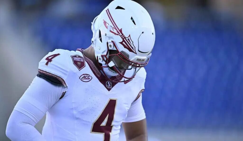 Breaking news headline about Florida State Football's recruiting setback, highlighting the decommitment of a linebacker.